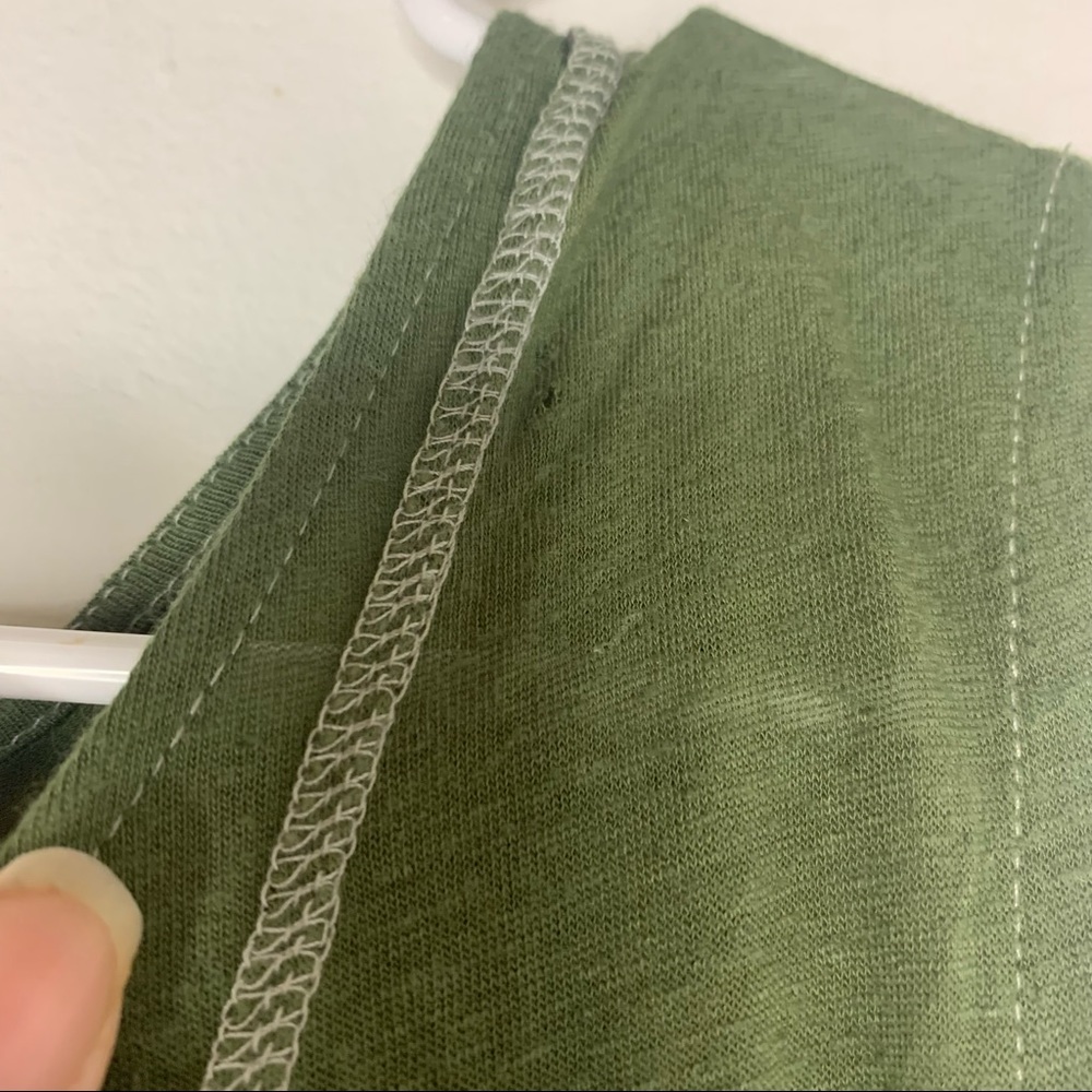 We The Free Tank Top Green Cold Shoulder Short Sleeve Lightweight Women’s Small - Picture 5 of 7